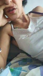 arihafeet webcam model stream image