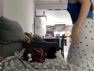 moiracrissey webcam camsoda model stream image
