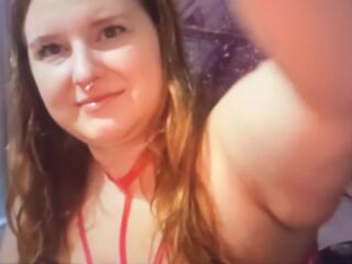 Ariel Emerald webcam model stream image
