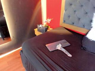 Xiomara Stwart webcam model stream image