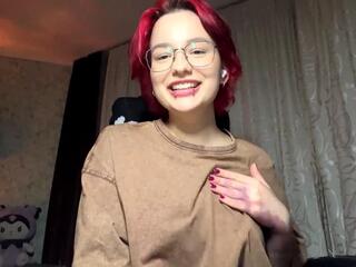 Slyvia Mcclellon webcam model stream image