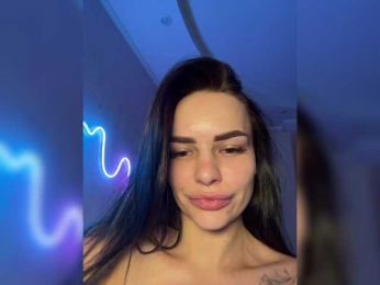 Klubnika13 webcam model stream image