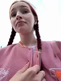 SnappyHappy webcam model stream image