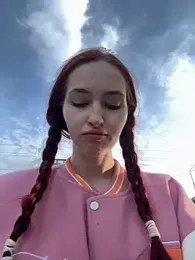 SnappyHappy webcam model stream image
