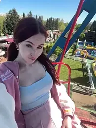 SnappyHappy webcam model stream image