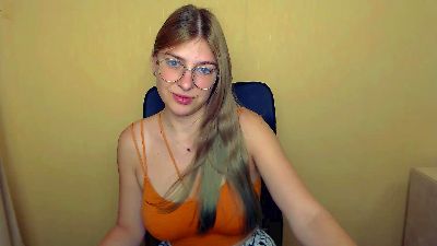 Luna_Lush_ webcam model stream image