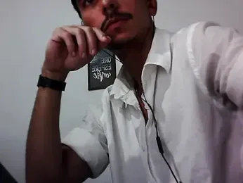 MagrinhoSaradoo webcam model stream image