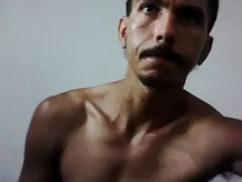 MagrinhoSaradoo webcam stripchat model stream image