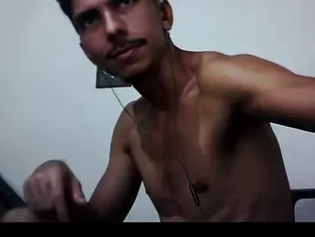 MagrinhoSaradoo webcam model stream image
