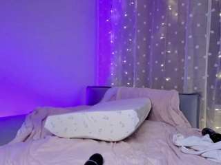 linastones webcam model stream image