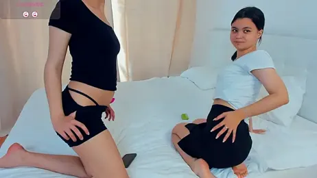 LisetteCarmin webcam model stream image