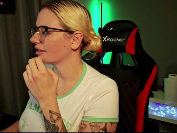 coconutz222 webcam model stream image