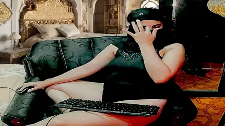 SultanaLayla webcam model stream image