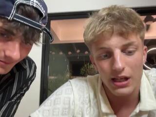 Pierce &amp; Curt webcam flirt4free model stream image