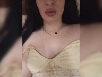 Black_chick webcam model stream image