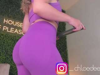 chloedee webcam model stream image