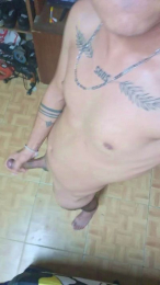 Thiagom00 webcam model stream image