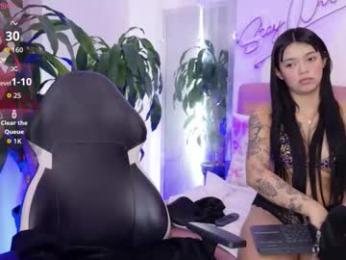 emmy_and_luna webcam model stream image