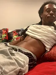 Tooreal187 webcam model stream image
