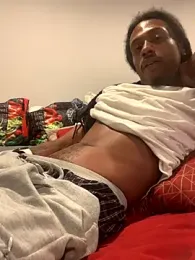 Tooreal187 webcam model stream image