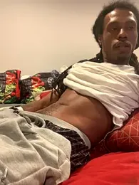Tooreal187 webcam model stream image