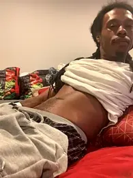 Tooreal187 webcam model stream image