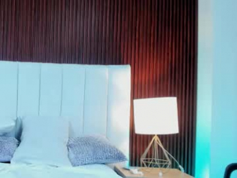 sara_blusg webcam model stream image