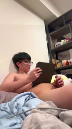 TwSg_BoiBoi webcam model stream image