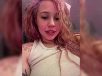 dikidii webcam bongacams model stream image