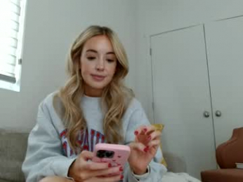 vegansoda webcam model stream image