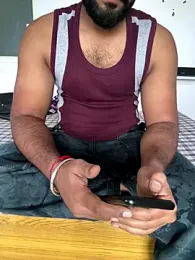Bold_varun webcam model stream image