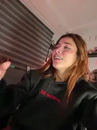 crystal_bunny7 webcam model stream image