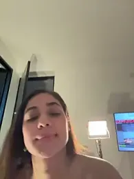MadawiOud webcam stripchat model stream image