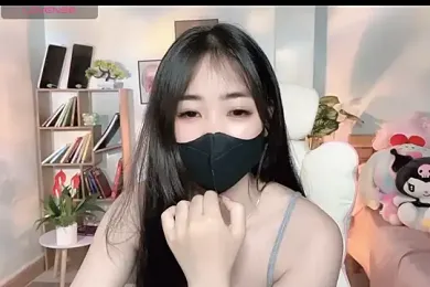 _Aimy_ webcam model stream image