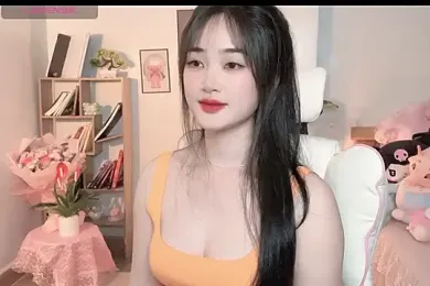 _Aimy_ webcam model stream image