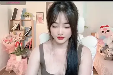 _Aimy_ webcam model stream image