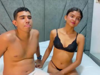 eclipselove_os webcam model stream image