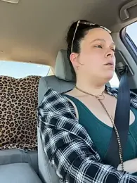 MamaSpicy webcam model stream image