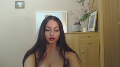 CourtneyPure webcam model stream image