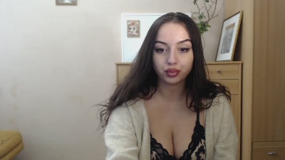 CourtneyPure webcam model stream image