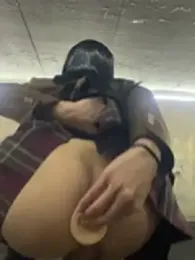 AwakeSubtitle webcam stripchat model stream image