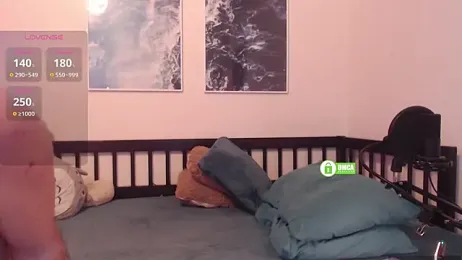 Sonya-Vlad webcam stripchat model stream image