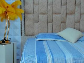 Drake Bell webcam model stream image