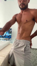 Z_anjo webcam model stream image