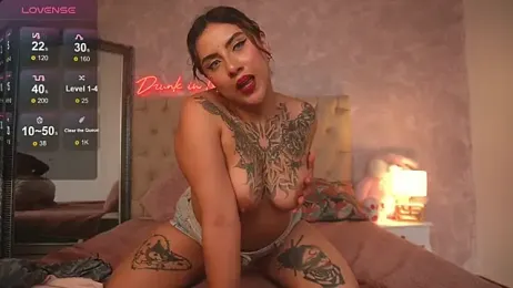 AlaskaLover_s webcam model stream image