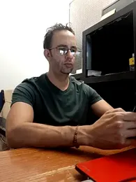 Palevis webcam model stream image
