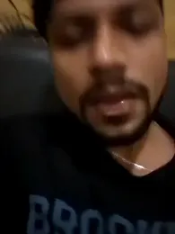 _IRRESISTIBLE_ webcam model stream image