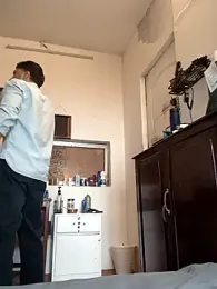 _IRRESISTIBLE_ webcam model stream image