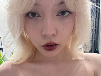 PeaceHakes webcam model stream image