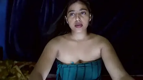 Your-Poonam webcam model stream image